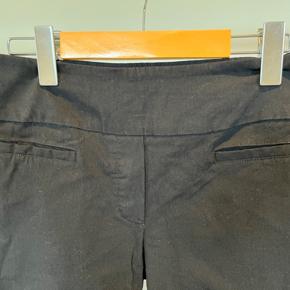 Reitmans Black Short Buisness Cuffed Capris Size 9 C003 - Picture 6 of 10